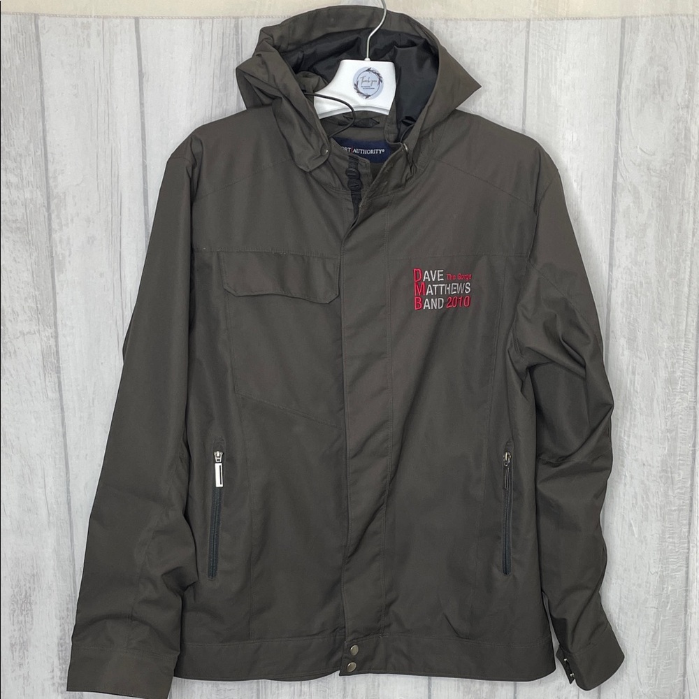 Vintage Dave Matthews Band 2010 Gorge jacket.